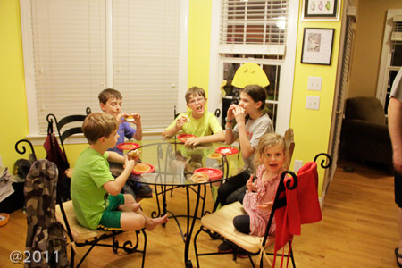 Cupcake time with cousins