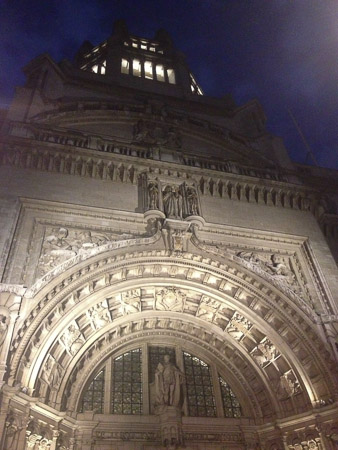 V & A Lates