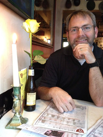 Date night at The Troubadour