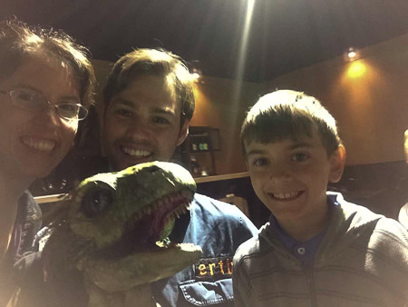 Dinosaur Zoo -- Adventure with Sarah and Jonah