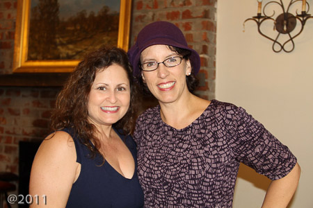 Laurie and Sarah - sisters separated at birth?!...