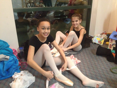Adele and Ella pointe class